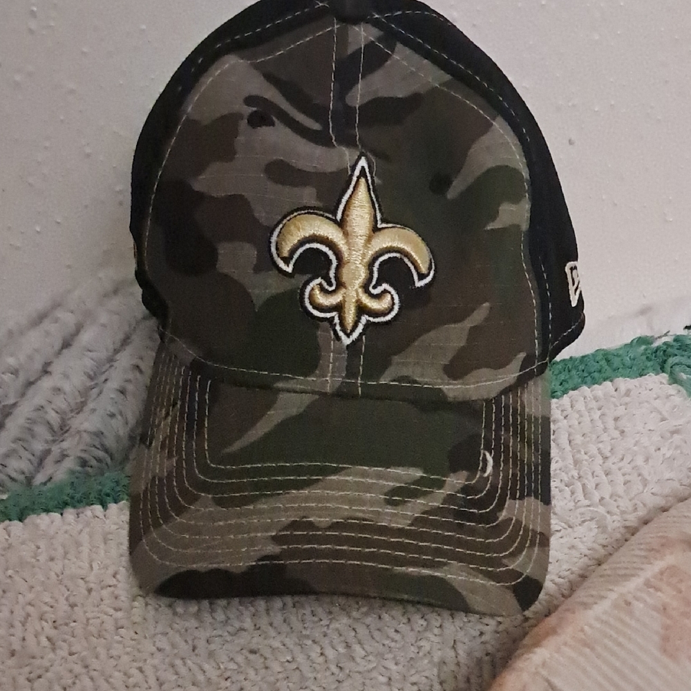 New Era Black and Gray Cap